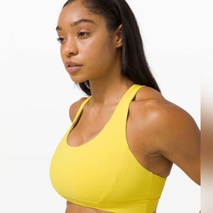 Lululemon Free to be Elevated